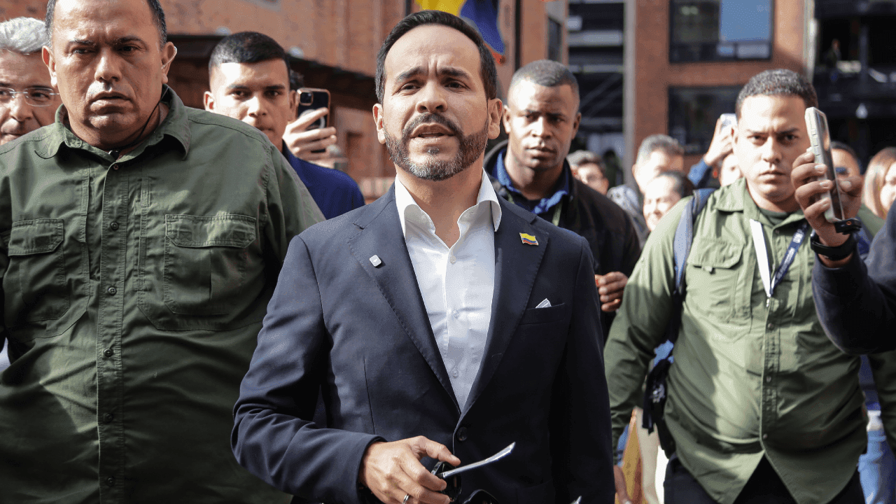 De la Espriella y la ciudadanía de Estados Unidos: las demandas que piden a la Corte Constitucional intervenir en el debate