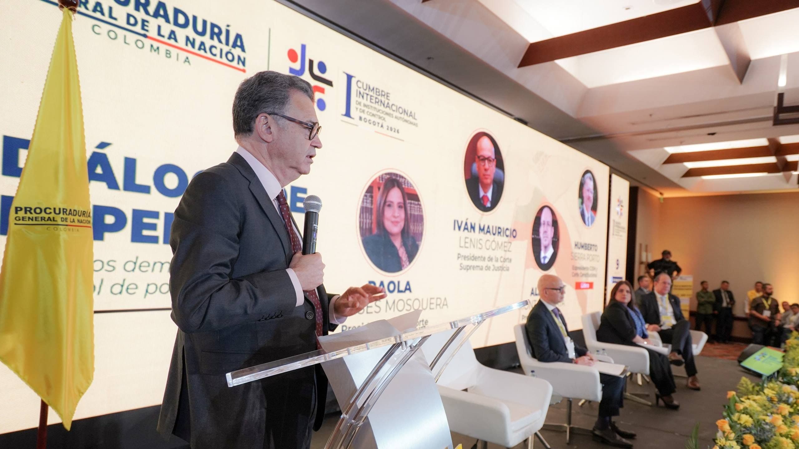 “Ninguna rama del poder público lo puede todo”: las reflexiones de las altas cortes sobre democracia y control institucional