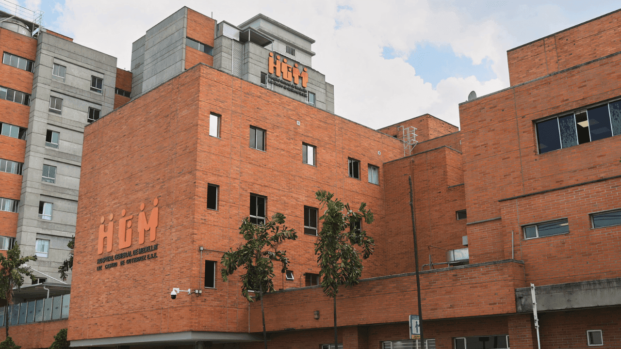 Ataque contra personal del Hospital General de Medellín tras muerte de paciente: capturaron a presuntos agresores