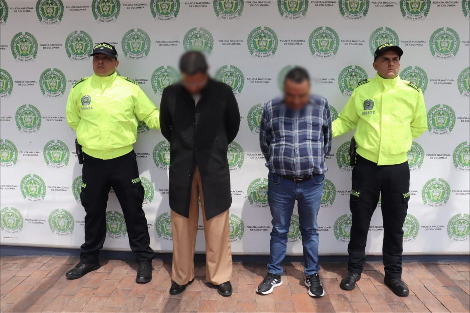 Policía Nacional y FBI capturaron en Bogotá a dos extraditables por tráfico internacional de cocaína