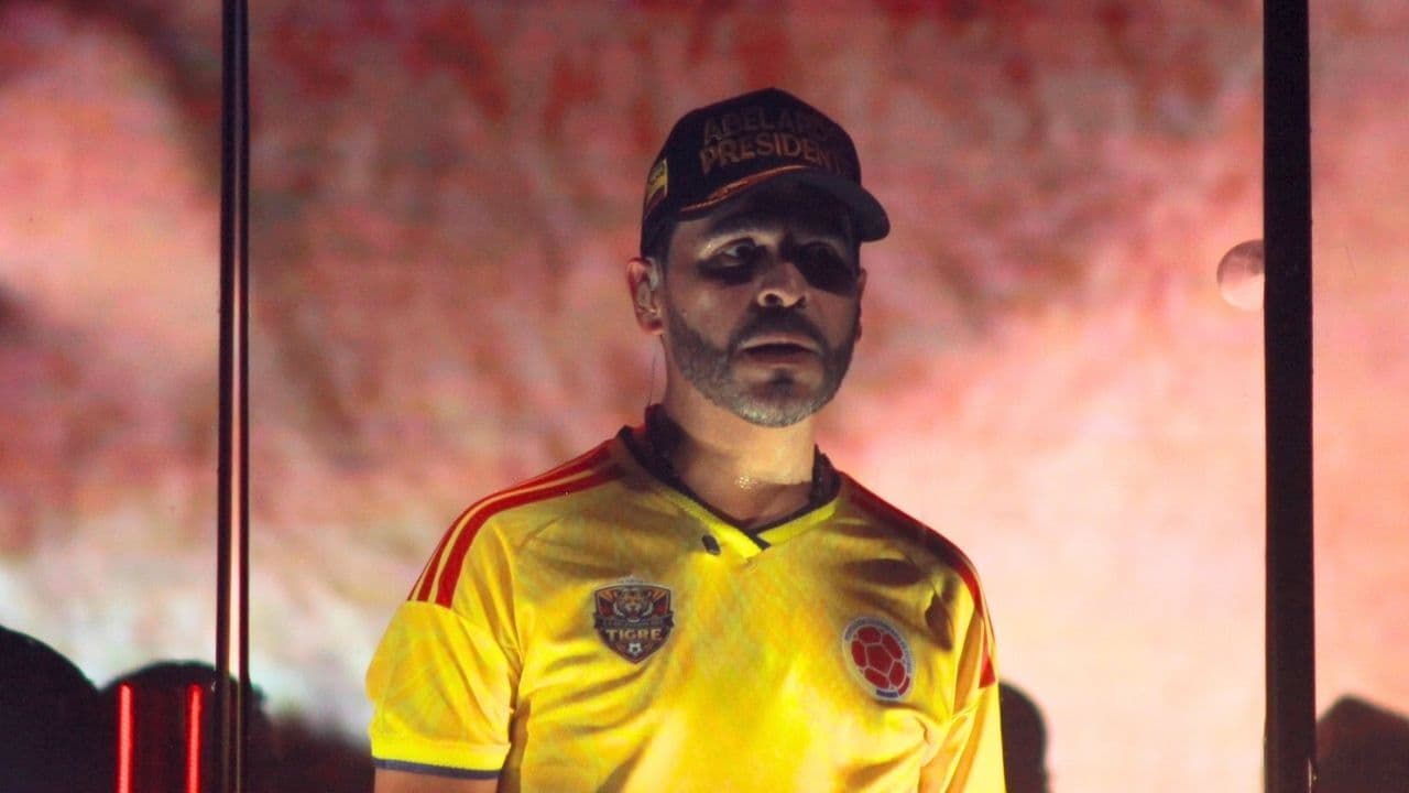 De la Espriella movilizó a más de 40.000 personas en Brranquilla el mismo día en el que Junior se jugaba el paso a la final ante Independiente Santa Fe. 