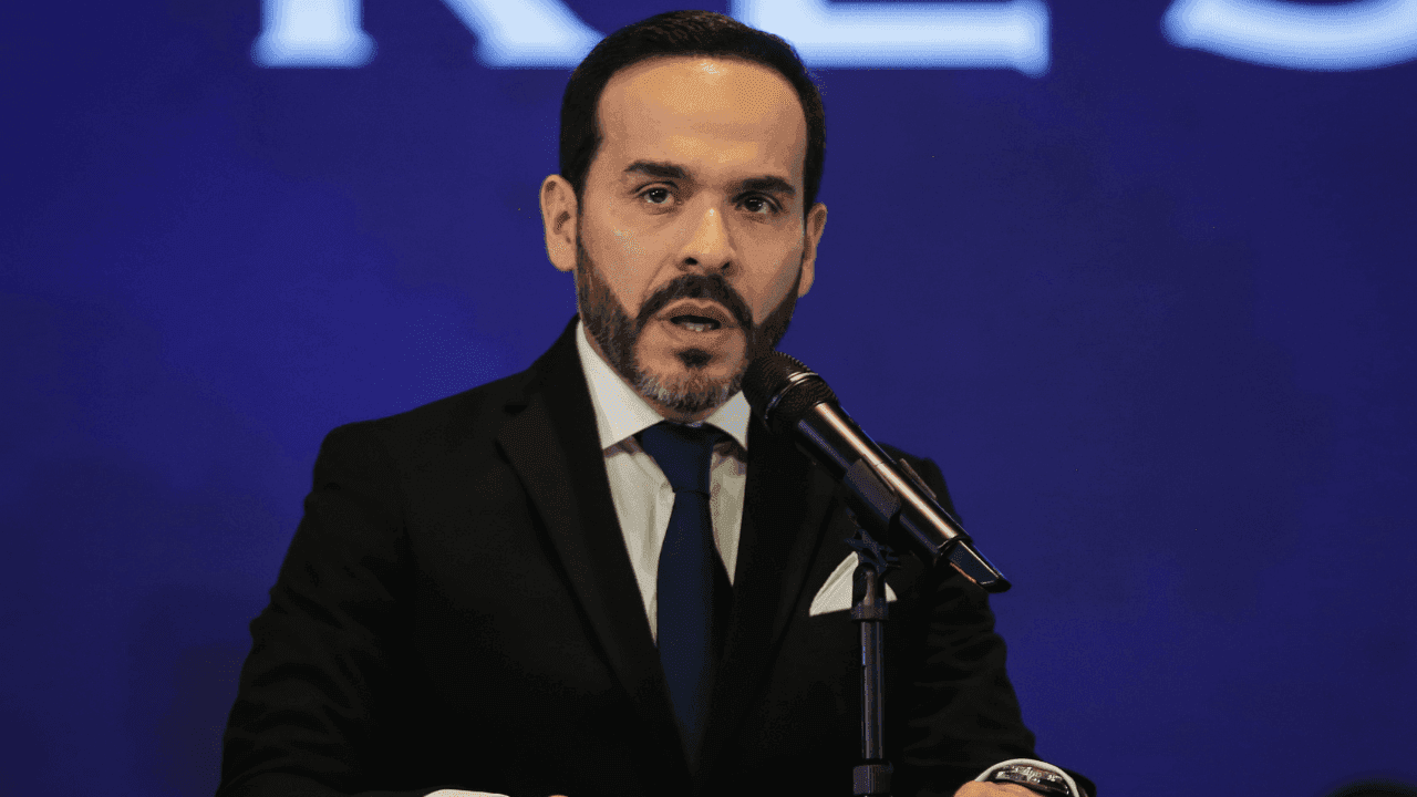 De la Espriella anuncia restricciones de ingreso para drones, químicos y maquinaria amarilla