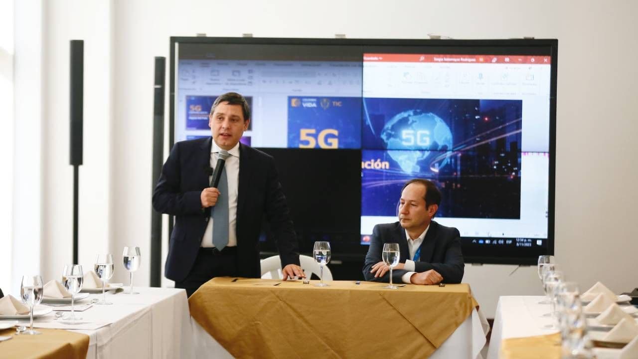 photologuephotos2023-11se_reciben_ofertas_por_subasta_5gjpg