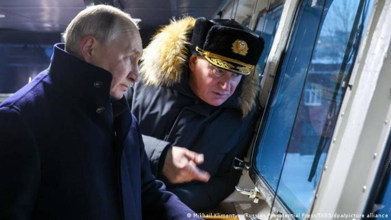 photologuephotos2024-05rusia_pone_en_servicio_el_misil_intercontinental_bulavajpg