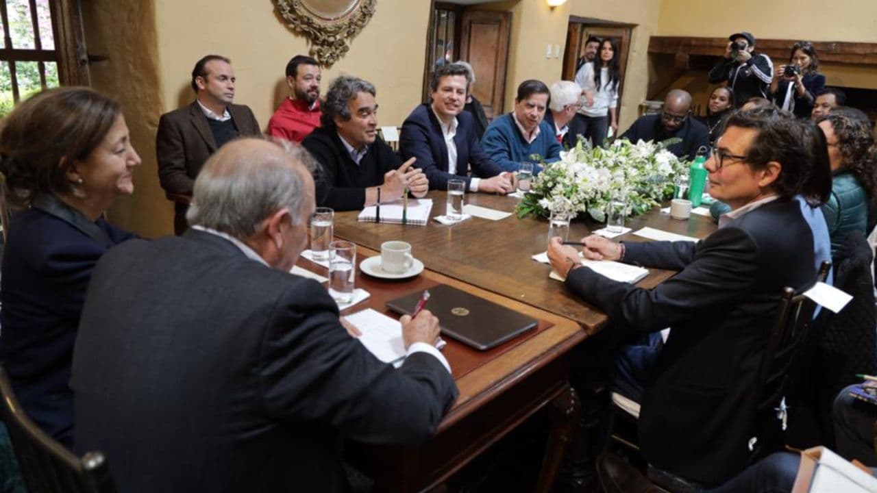 photologuephotos2024-07centro_tiene_la_palabra_0jpg