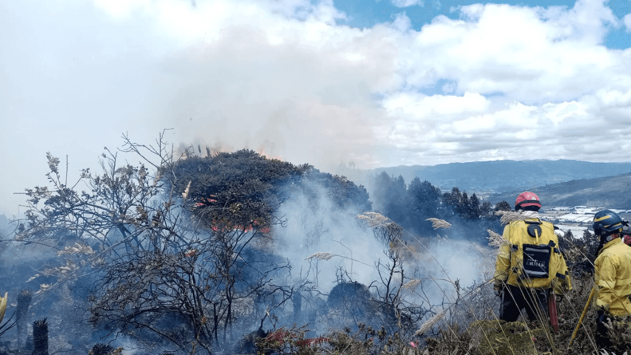 photologuephotos2024-09denuncia-elementos-incendios-bomberos-guardadospng
