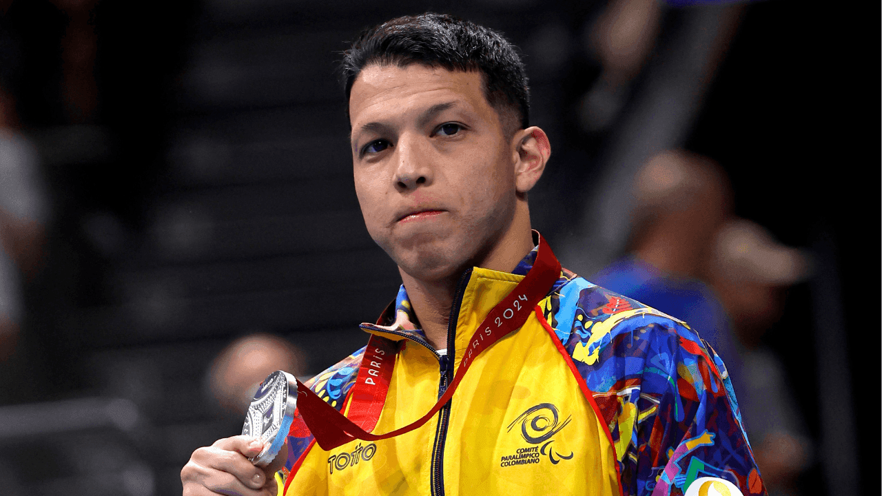 photologuephotos2024-09nelson_crispin_gano_nueva_medallapng