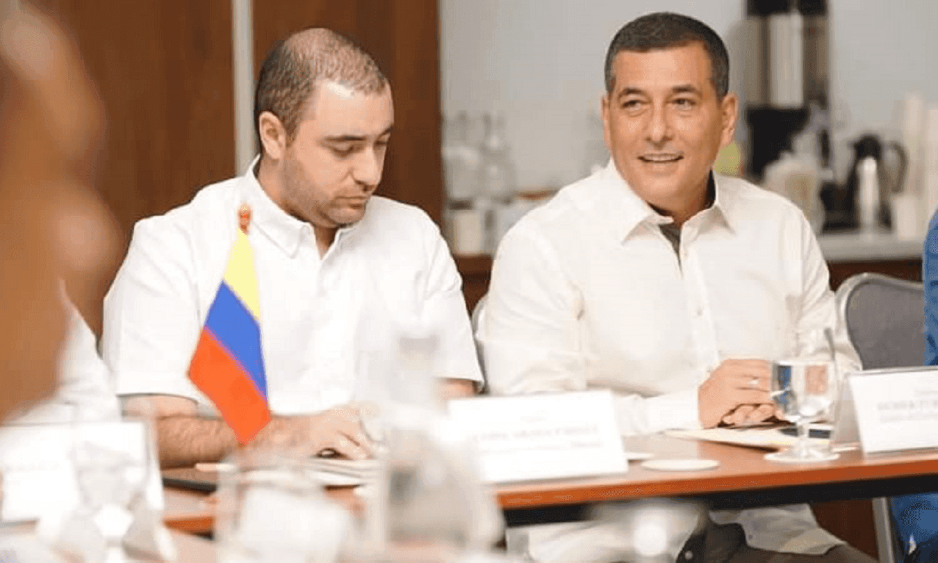 photologuephotos2024-12dumek_turbay_y_yamil_aranapng