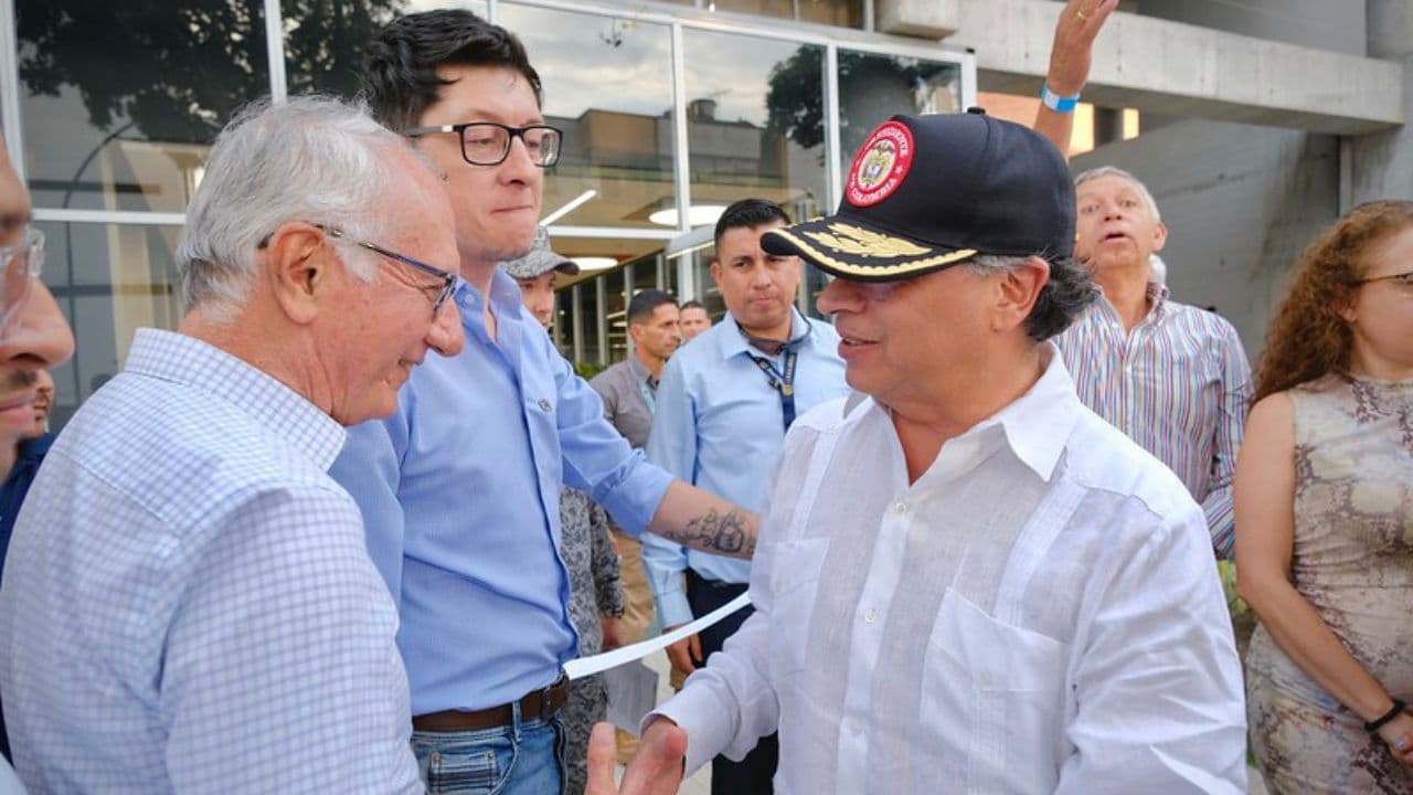 photologuephotos2025-02petro_anuncio_700_cupos_para_estudiar_gratis_medicina_y_ciencias_de_la_salud_asi_funcionara_el_programajpg