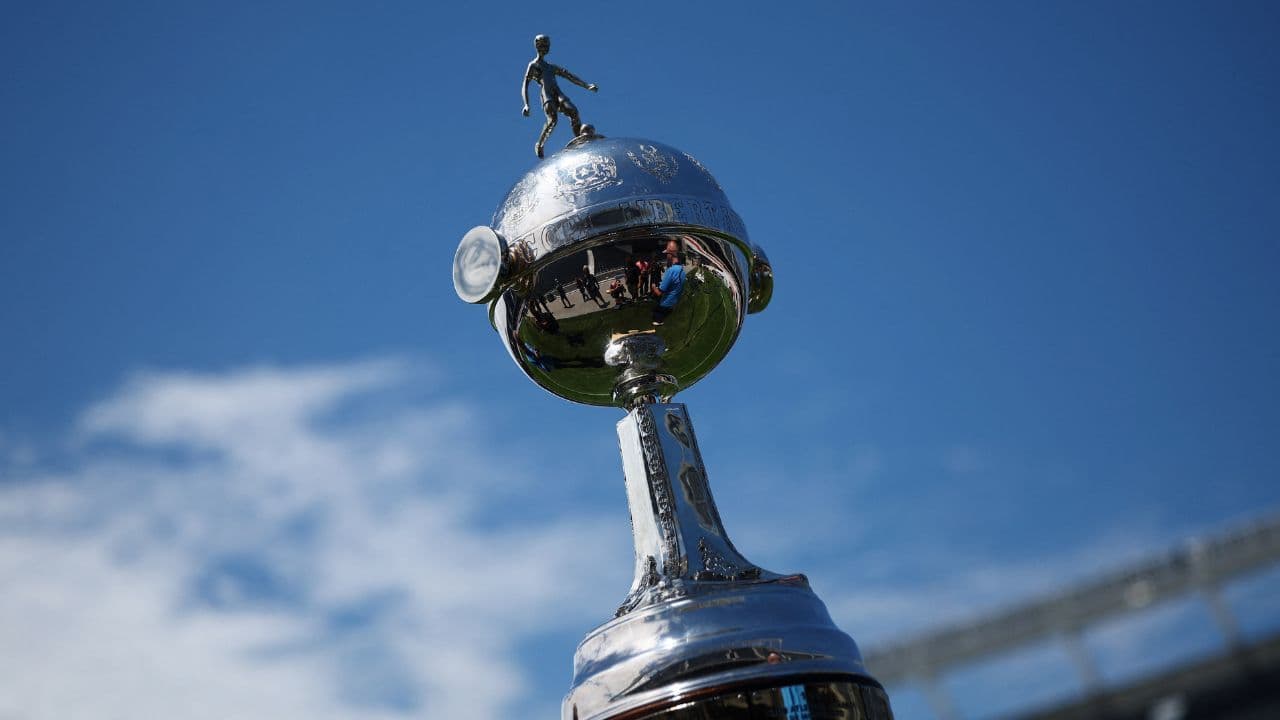 photologuephotos2025-03trofeo_copa_libertadoresjpg