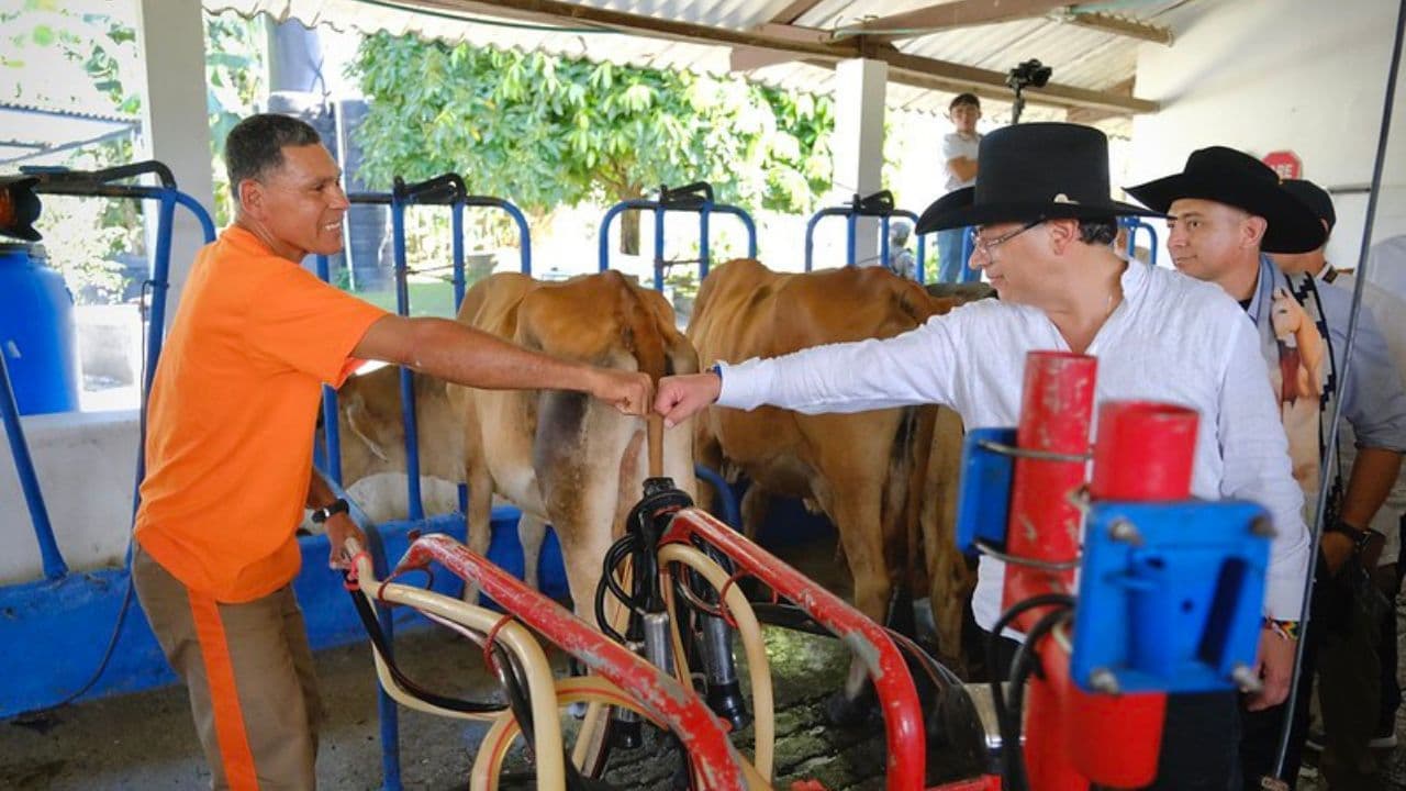 photologuephotos2025-04presidente_petro_lanza_modelo_carcelario_de_resocializacion_productiva_asi_funcionarajpg