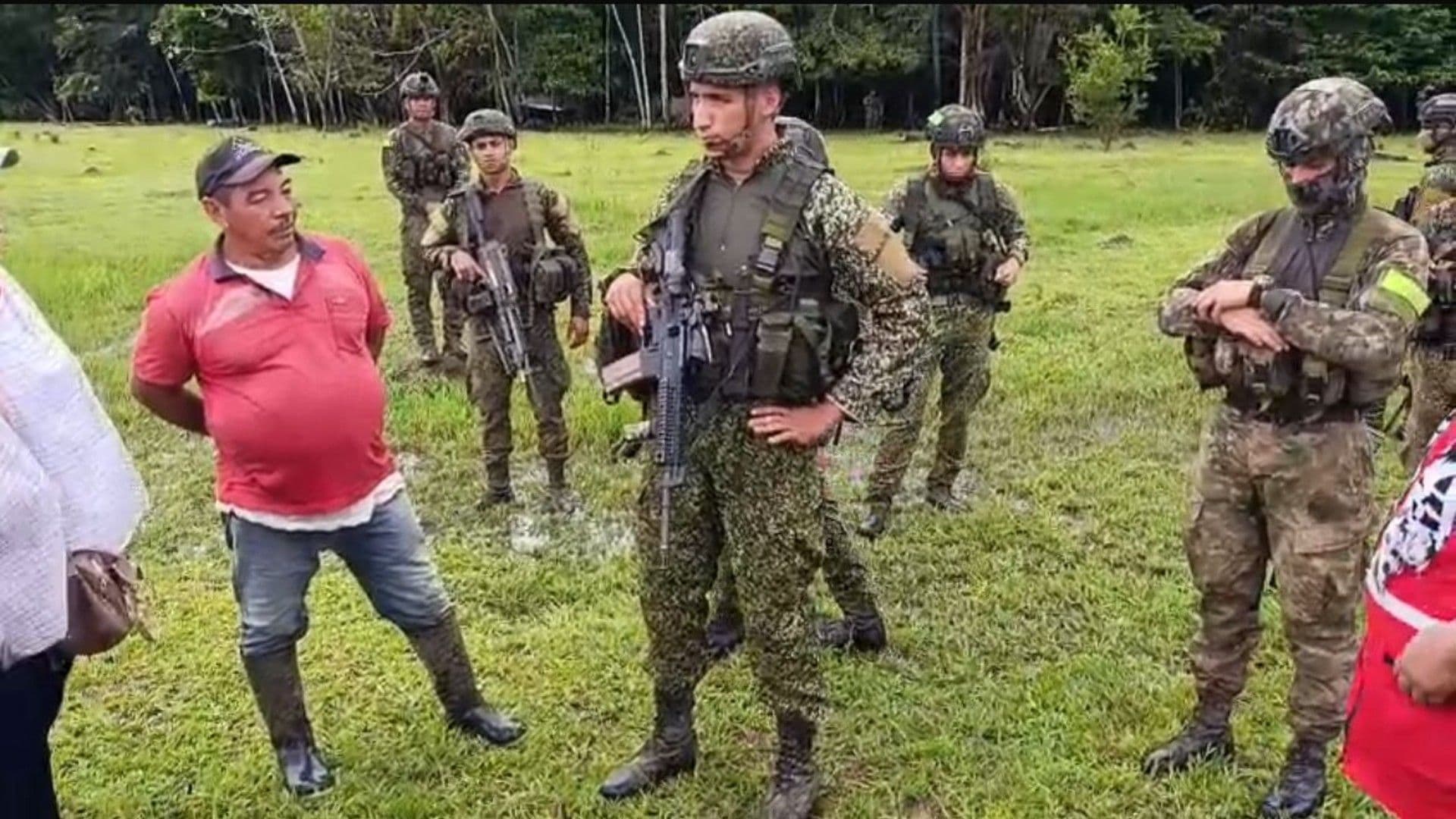 photologuephotos2025-08soldados_secuestrados_guaviarejpg
