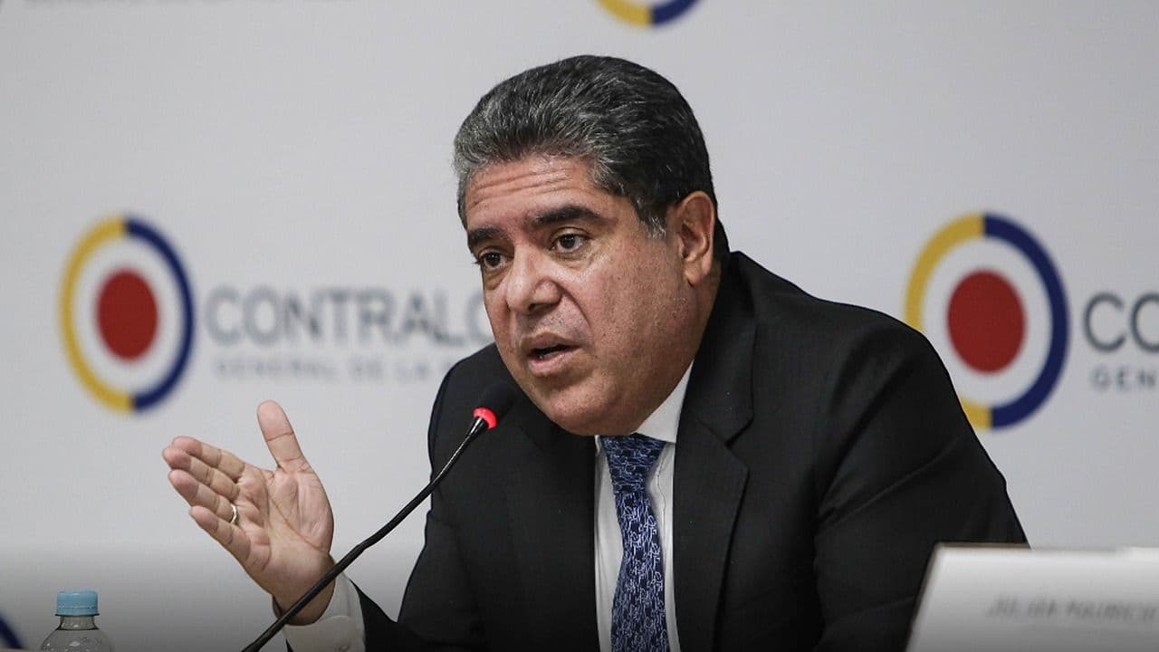 photologuephotos2025-06carlos_hernan_rodriguez_2jpeg