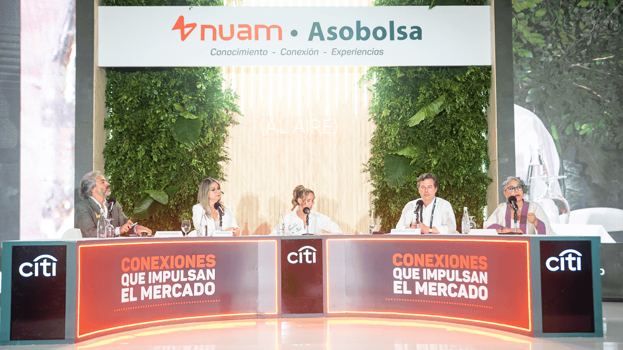photologuephotos2025-08foro-laurapng