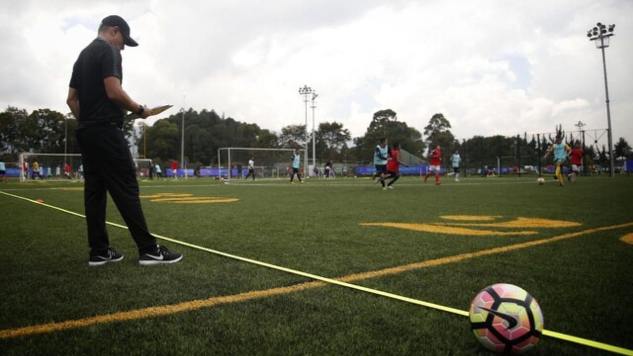 photologuephotos2025-08icbf_rescato_a_14_menores_en_soacha_serian_victimas_de_hacinamiento_y_falsas_promesas_de_ser_futbolistasjpg