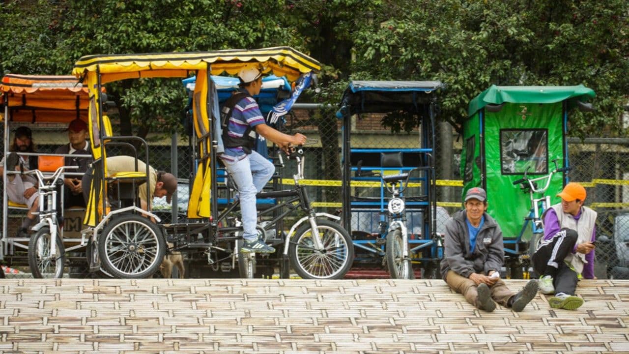 photologuephotos2025-08bicitaxistasjpg