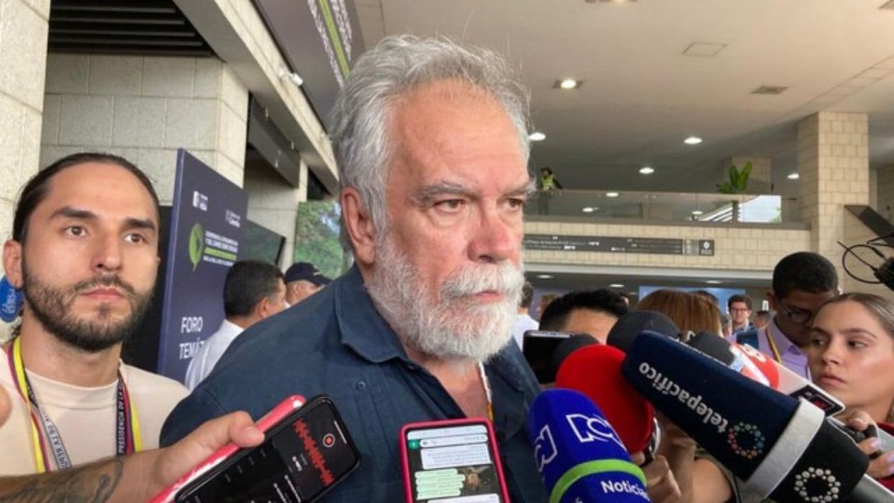 photologuephotos2025-08en_video_funcionario_de_la_sae_insulto_a_un_representante_del_ministerio_de_educacion_en_calijpg