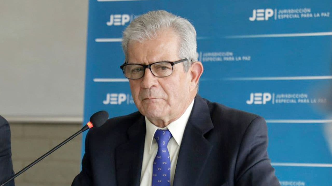 General (r) Mario Montoya