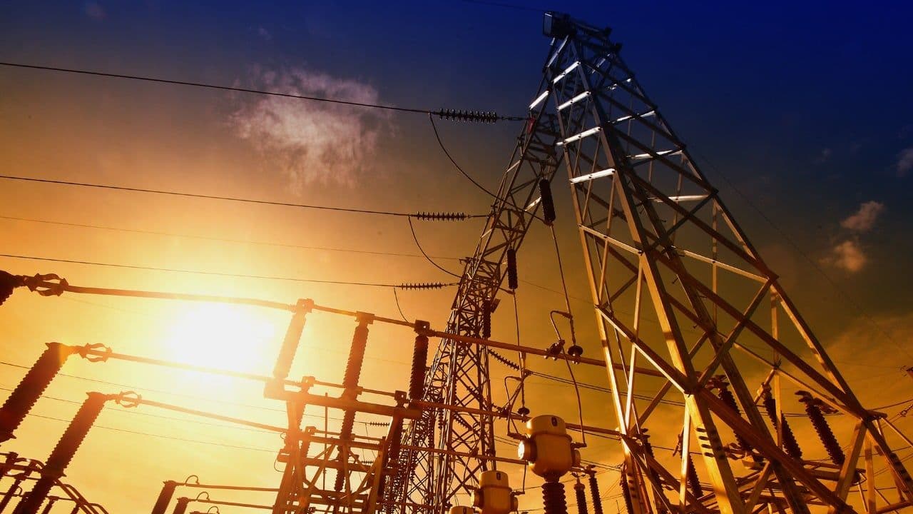 Torres de energía Colprensa