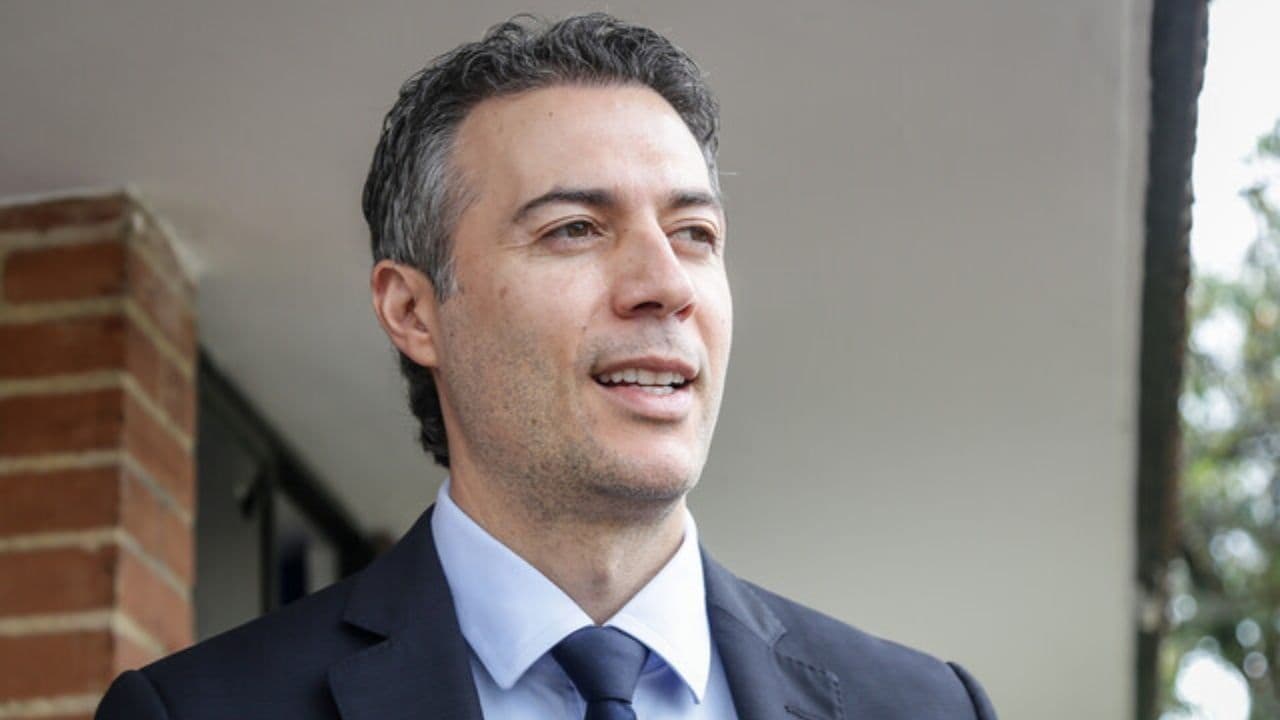 CNE revisa inscripción de Daniel Quintero 4
