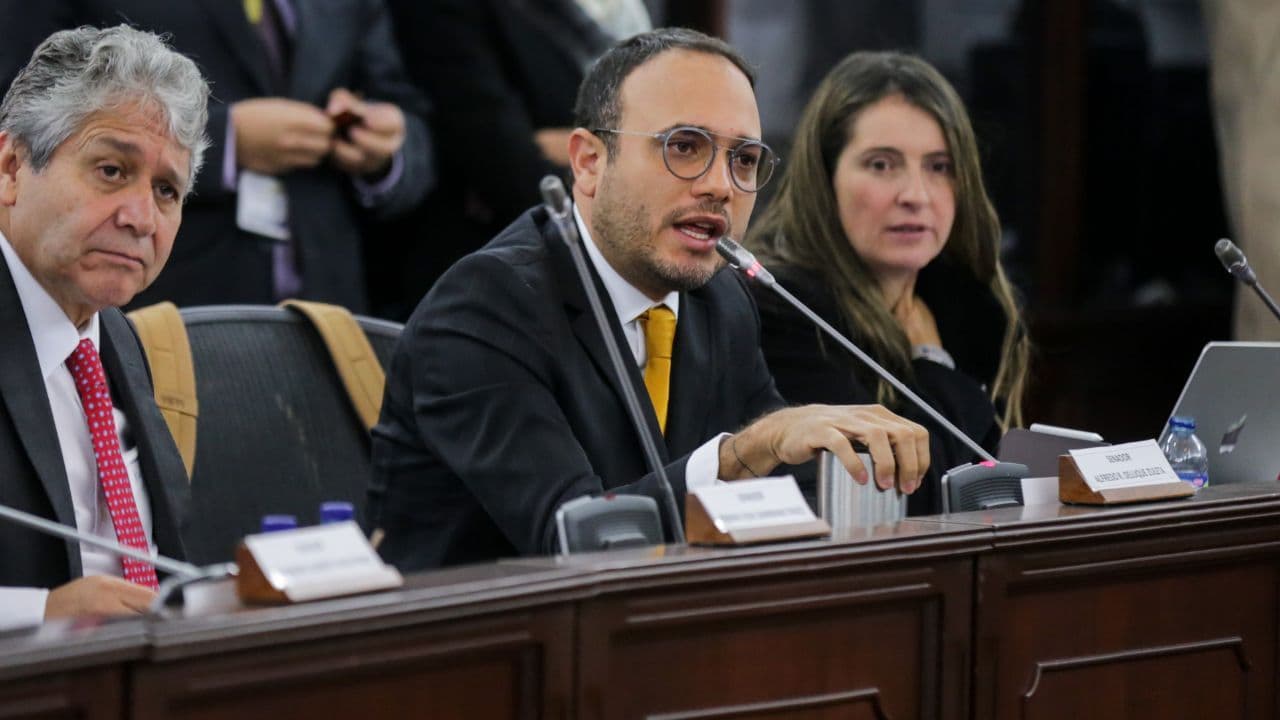 Alfredo Deluque y su equipo Nueva Generación