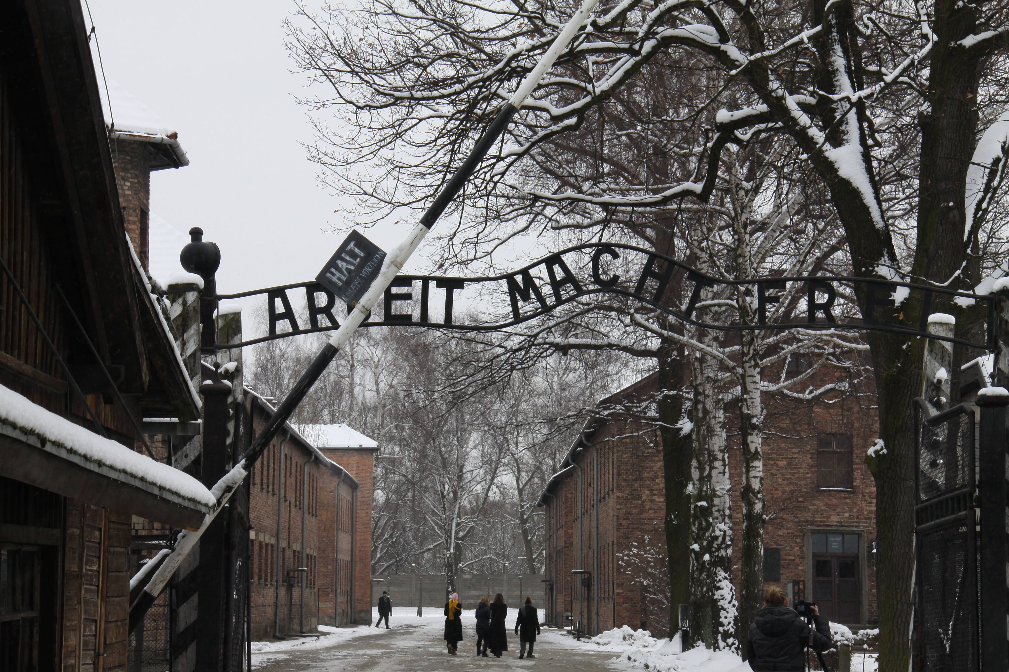 Entrada del campo de concentración de Auschwitz-Birkenau.