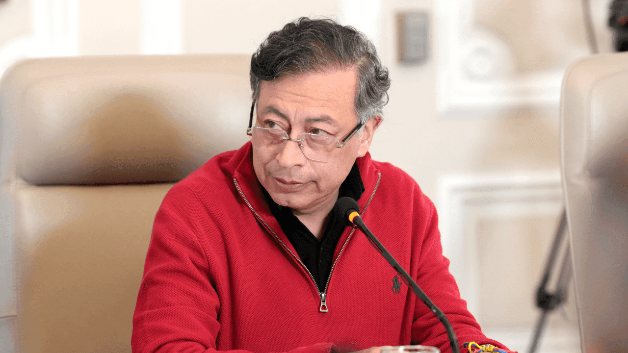 Petro ajusta las comunicaciones en el Gobierno