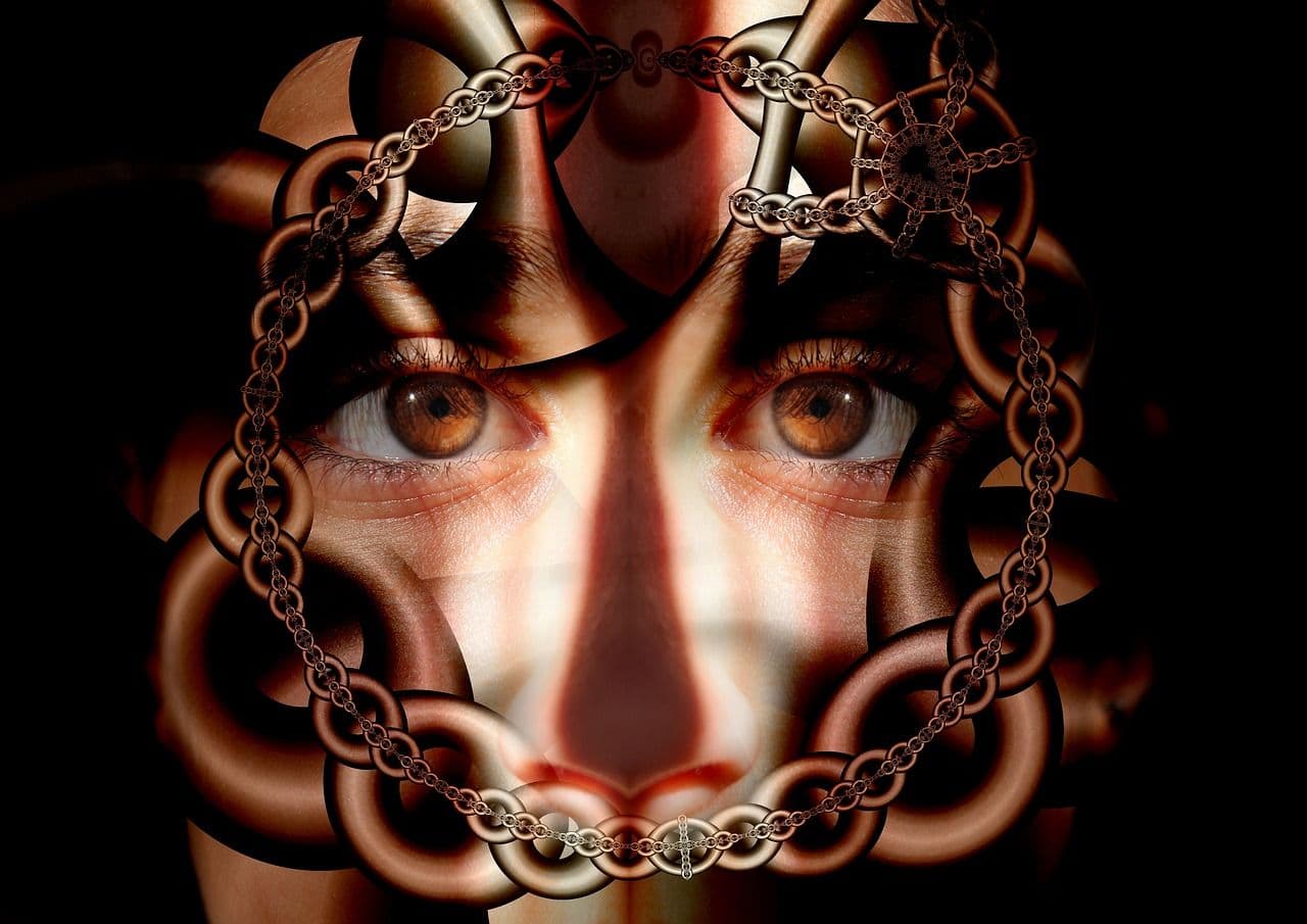 photologuephotos2023-05chains-g744273c1b_1280jpg