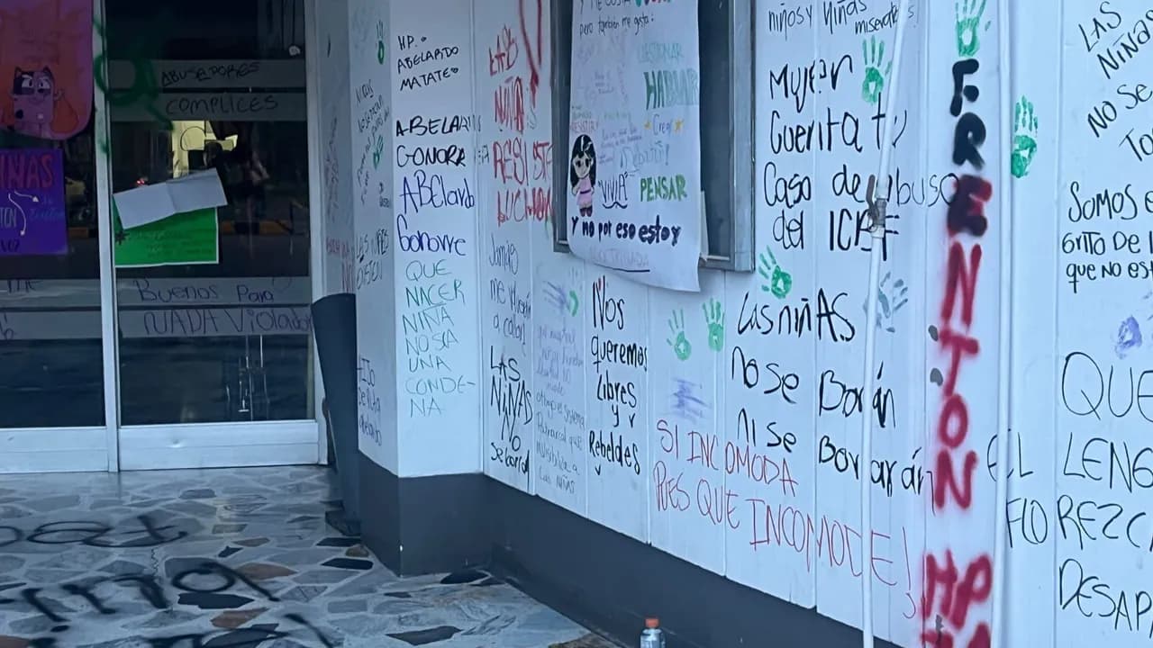 Susana Muhamad se defiende de la acusación de estar detrás de las protestas y el presunto vandalismo contra el ICBF: “Yo sí estuve ayer acompañando a las niñas, a los niños y a la juventud”