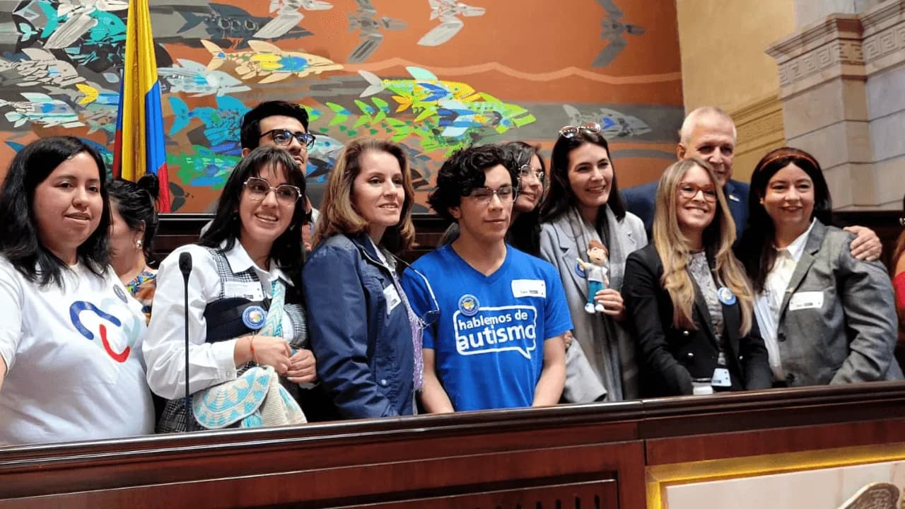 Colombia aprueba ley para proteger e incluir a personas con autismo y otras condiciones del neurodesarrollo