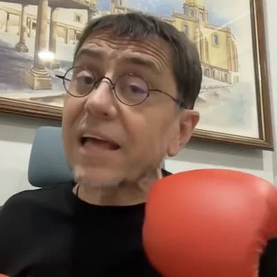 Sancionado Juan Carlos Monedero, politólogo cercano al petrismo, por “acoso sexista” en una universidad española