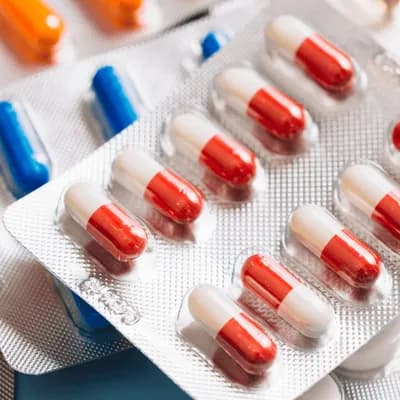 Implementan InvimÁgil para digitalizar los trámites del sector farmacéutico: ¿cómo impactará a los pacientes?