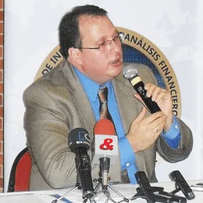 Fiscalía imputó al exviceministro de Defensa por direccionar el contrato de los helicópteros MI-17