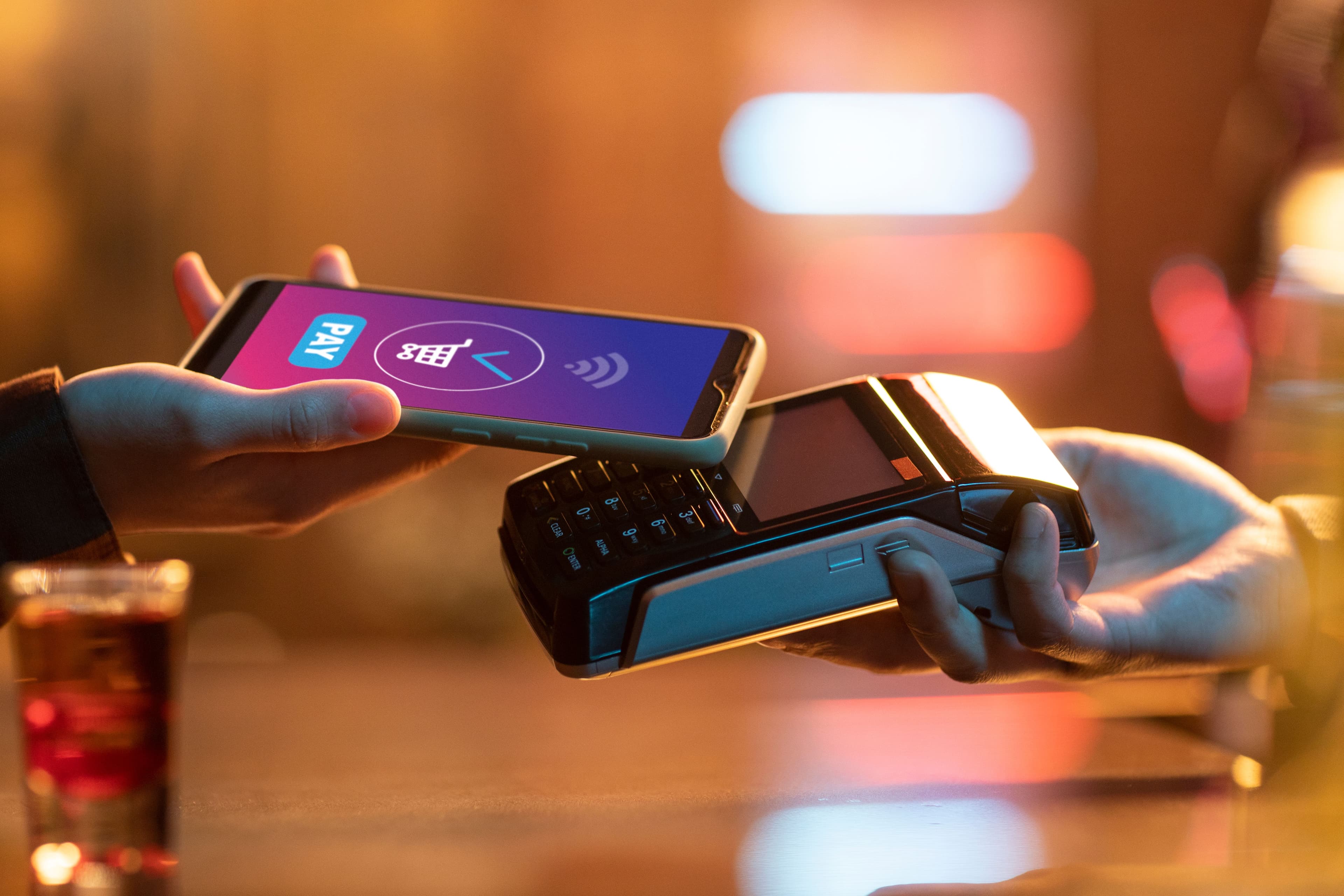 Cómo los pagos digitales transforman la manera de vender en Colombia