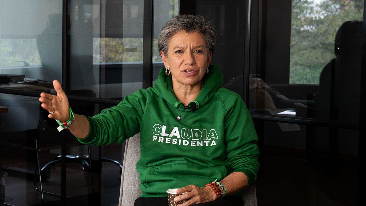 “Lo que hizo Fajardo con Paloma es una muestra de machismo y soberbia”: Claudia López “Lo que hizo Fajardo con Paloma es una muestra de machismo y soberbia”: Claudia López