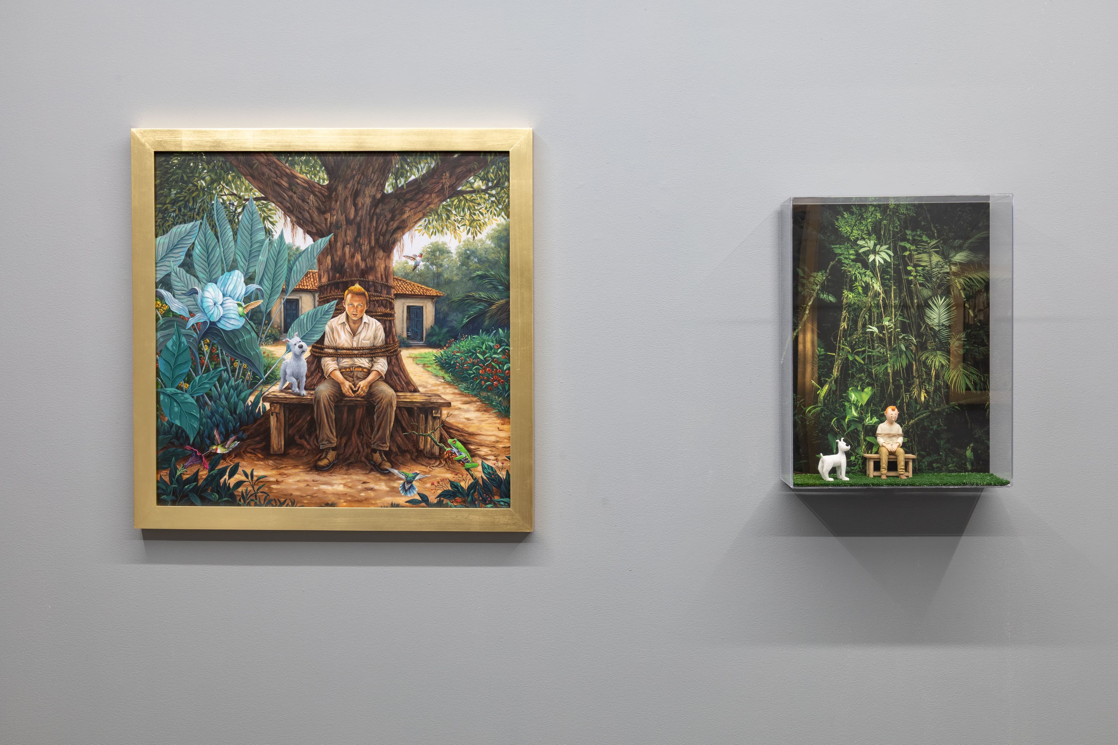 'Tintín y Milú en Macondo' de Gabriel Ortega. 'Negro humo' de Fredy Alzate. Foto: Danny Acevedo, cortesía Galería El Museo. 'Tintín y Milú en Macondo' de Gabriel Ortega. 'Negro humo' de Fredy Alzate. Foto: Danny Acevedo, cortesía Galería El Museo.