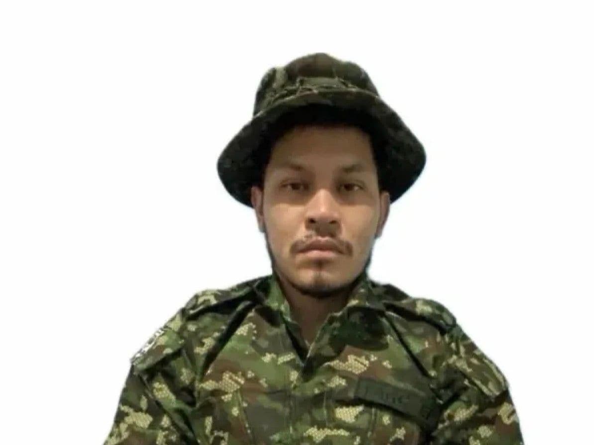 El soldado José Olger Melo Charry de la legión francesa fue secuestrado tres semanas por las disidencias de las FARC. Foto: Cortesia El soldado José Olger Melo Charry de la legión francesa fue secuestrado tres semanas por las disidencias de las FARC. Foto: Cortesia