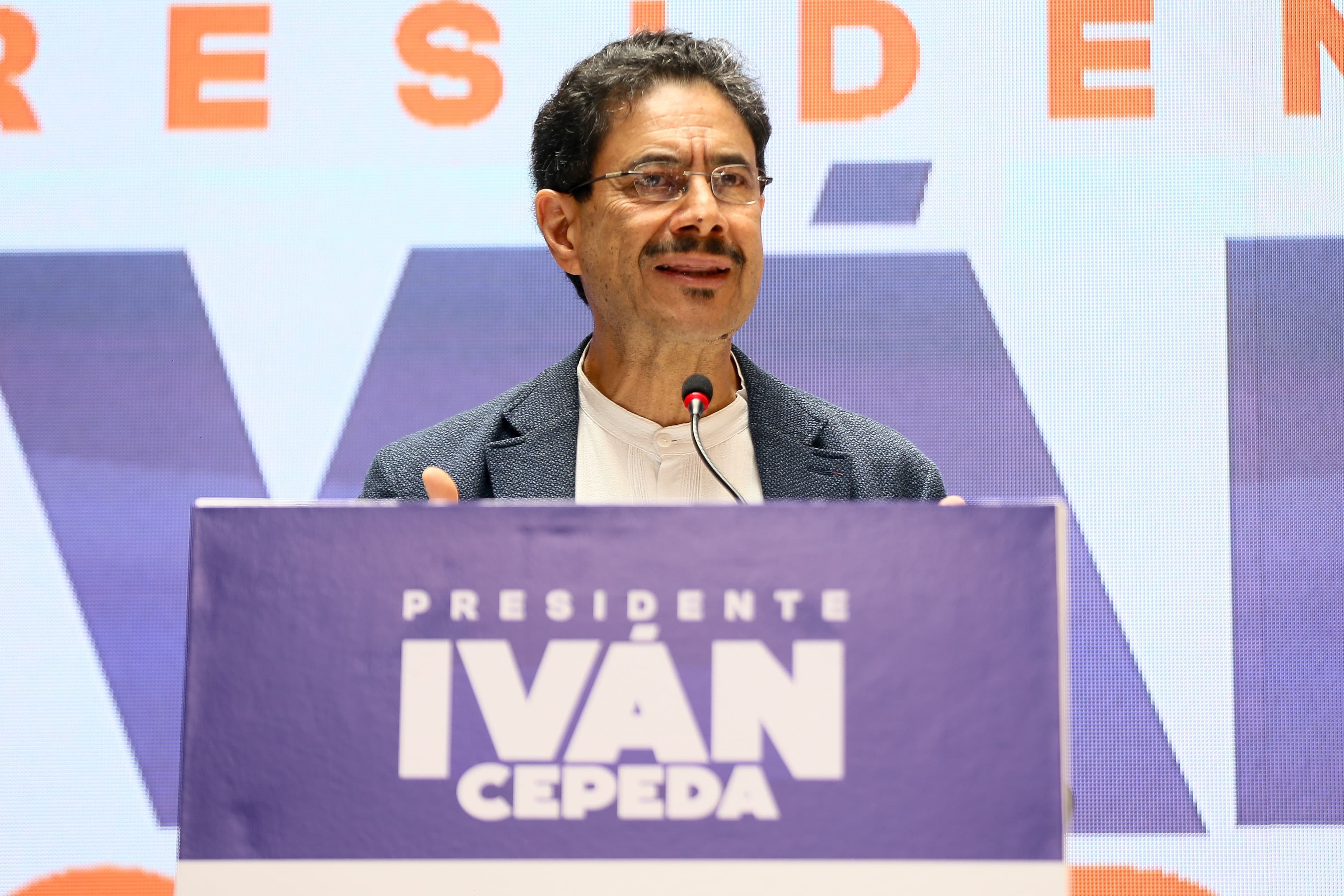 El senador reiteró que su programa incluye nuevas estrategias para monitorear la contratación pública | Crédito: Colprensa El senador reiteró que su programa incluye nuevas estrategias para monitorear la contratación pública | Crédito: Colprensa