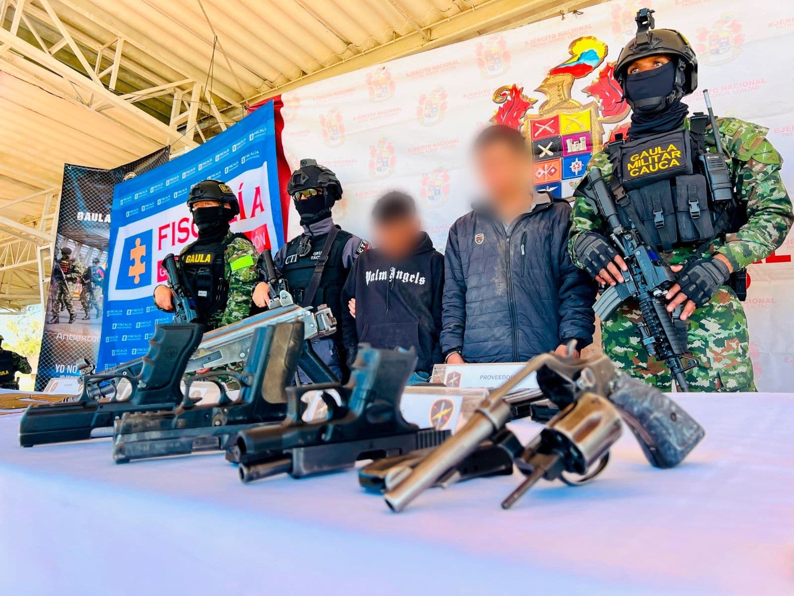 Ejército Nacional asesta importante golpe a estructura del ELN en el Macizo Colombiano Ejército Nacional asesta importante golpe a estructura del ELN en el Macizo Colombiano