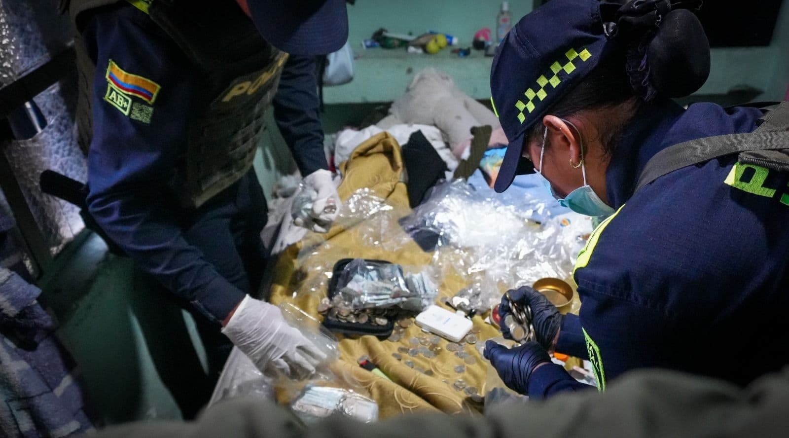 Seis de cada diez casos policiales en Bogotá no tienen quién los tramite: el porte de armas es el principal Seis de cada diez casos policiales en Bogotá no tienen quién los tramite: el porte de armas es el principal