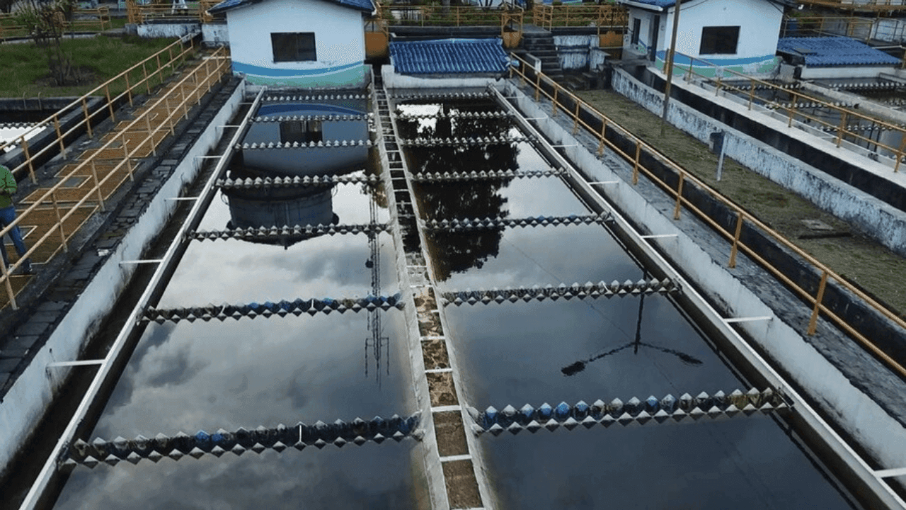 La polémica entre la ANLA, el Acueducto y el Gobierno por un proyecto de reutilización de agua durante el racionamiento La polémica entre la ANLA, el Acueducto y el Gobierno por un proyecto de reutilización de agua durante el racionamiento