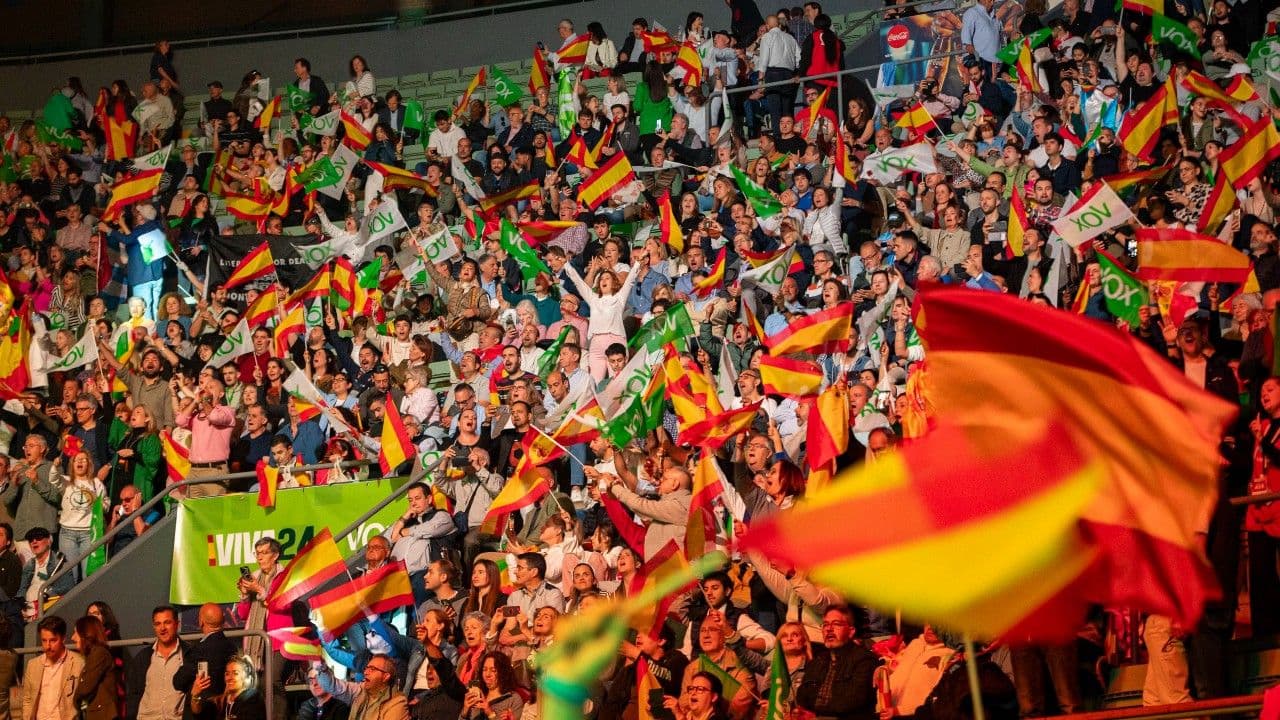 photologuephotos2024-05espanavoxjultraderechamileicabaljpg photologuephotos2024-05espanavoxjultraderechamileicabaljpg