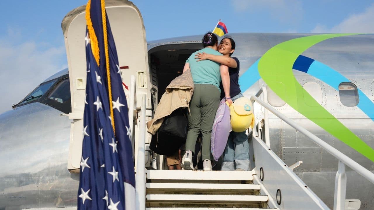 photologuephotos2025-0526_colombianos_regresaron_de_estados_unidos_en_el_primer_vuelo_de_migrantes_autodeportadosjpg photologuephotos2025-0526_colombianos_regresaron_de_estados_unidos_en_el_primer_vuelo_de_migrantes_autodeportadosjpg