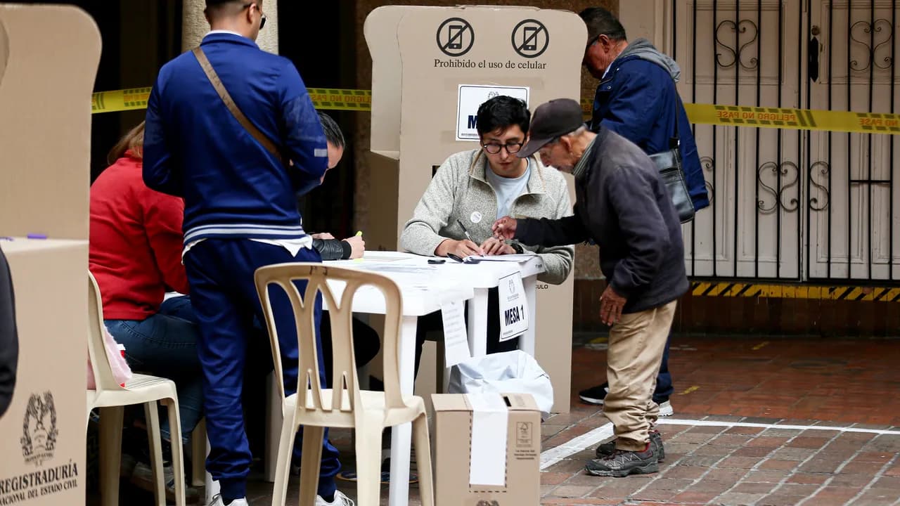 Escrutinio de la segunda vuelta avanzó con cambios mínimos y se acerca la declaratoria del CNE. Créditos: Colprensa Escrutinio de la segunda vuelta avanzó con cambios mínimos y se acerca la declaratoria del CNE. Créditos: Colprensa