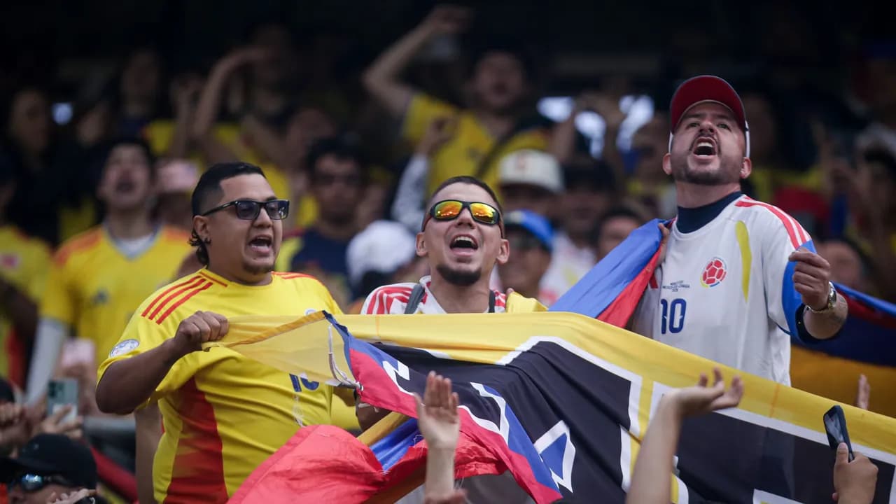 La Defensoría lanzó la campaña #PásaloPorElVAR ante el inicio del Mundial 2026. Créditos: Colprensa La Defensoría lanzó la campaña #PásaloPorElVAR ante el inicio del Mundial 2026. Créditos: Colprensa