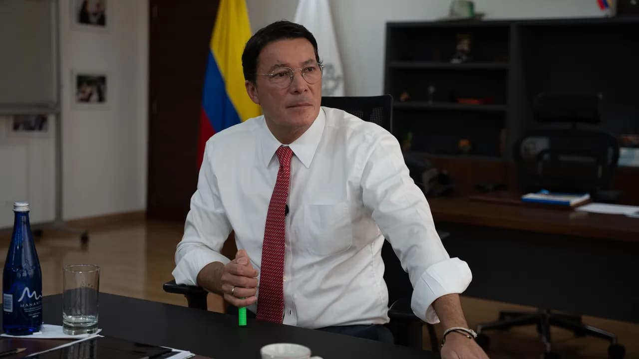 “Las elecciones son la manera de resolver pacíficamente las diferencias políticas”: Hernán Penagos, registrador nacional “Las elecciones son la manera de resolver pacíficamente las diferencias políticas”: Hernán Penagos, registrador nacional