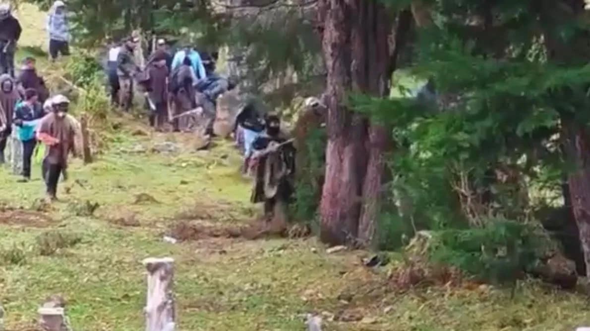 Disputa territorial entre comunidades indígenas deja tres muertos y varios heridos en el Cauca Disputa territorial entre comunidades indígenas deja tres muertos y varios heridos en el Cauca