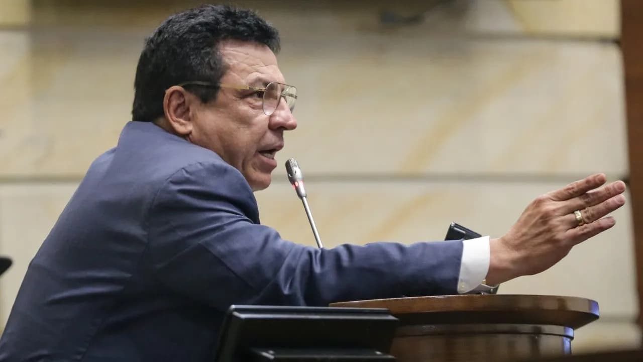 Corte Suprema llama a indagatoria al senador Miguel Ángel Pinto por presunto abuso sexual Corte Suprema llama a indagatoria al senador Miguel Ángel Pinto por presunto abuso sexual