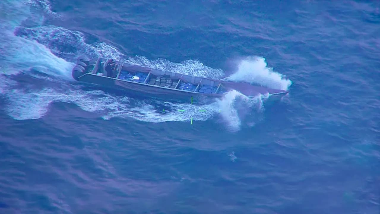Armada incauta más de tres toneladas de clorhidrato de cocaína en el Caribe colombiano Armada incauta más de tres toneladas de clorhidrato de cocaína en el Caribe colombiano