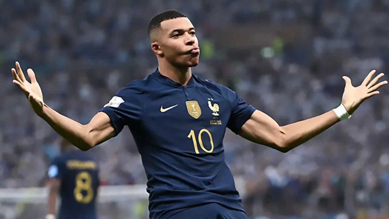 Mbappé celebra uno de sus goles en la final contra Argentina. Mbappé celebra uno de sus goles en la final contra Argentina.